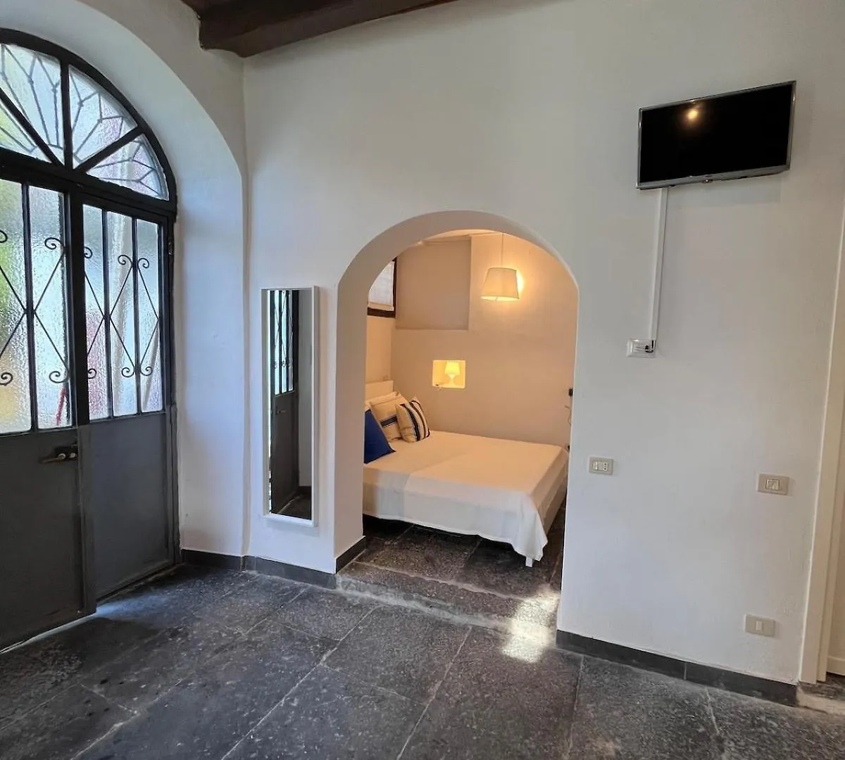 Apartment The Little House On The Shores Of Lake Como In Nesso Italy