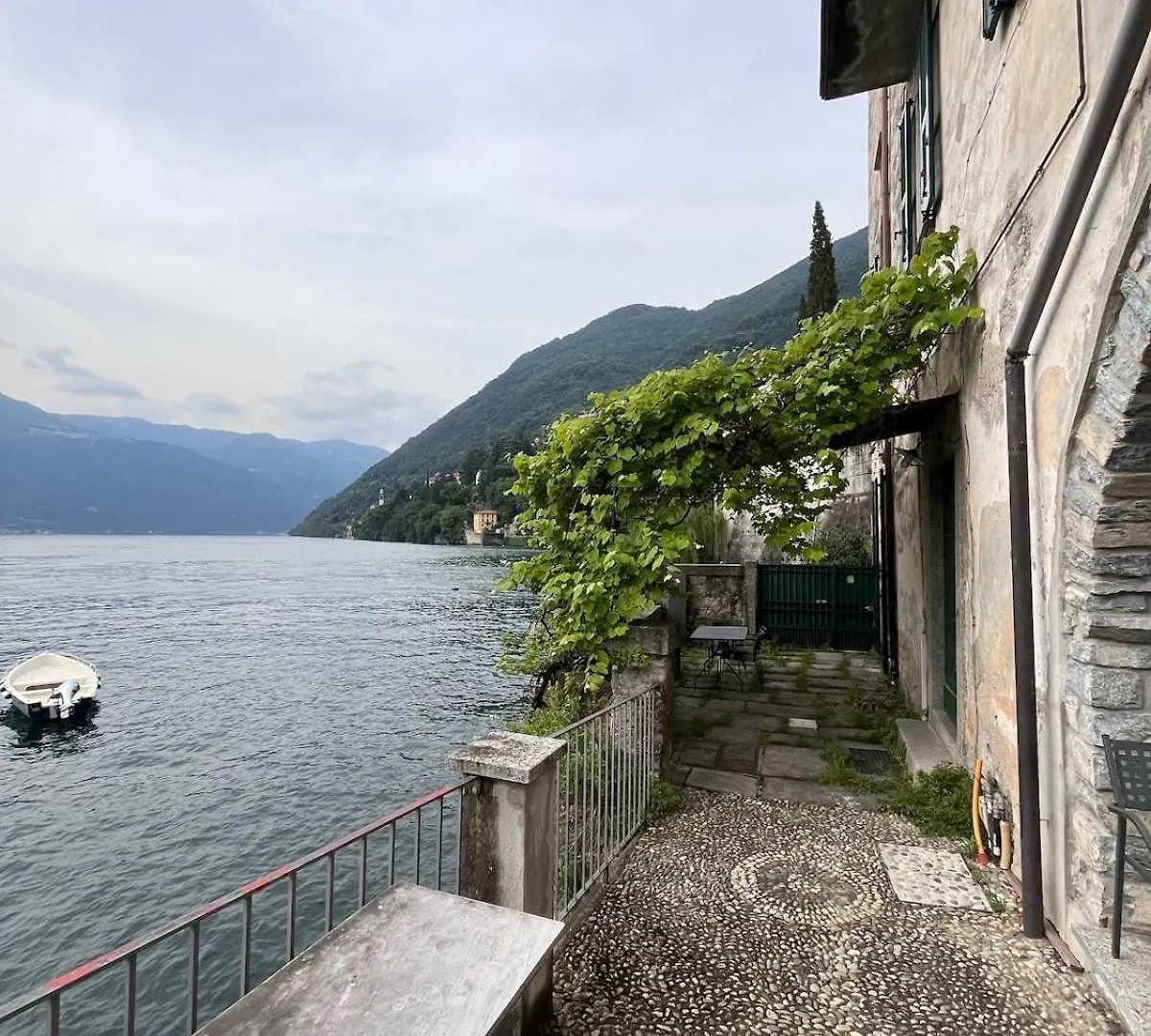 Apartment The Little House On The Shores Of Lake Como In Nesso