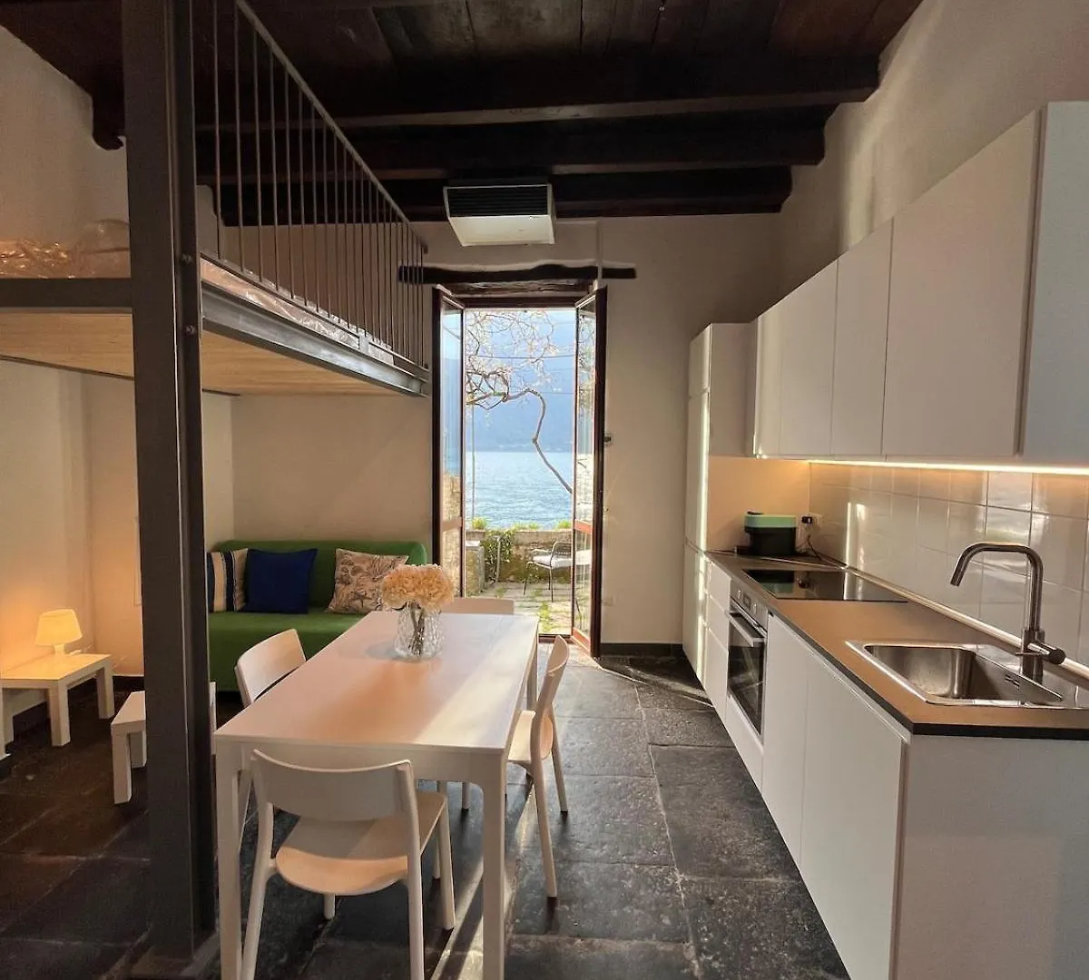 Apartment The Little House On The Shores Of Lake Como In Nesso Italy